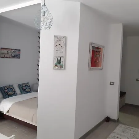 Apartment Sea View Studio In And Pool